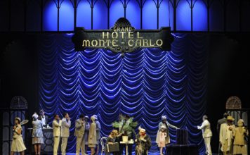 Mysteriózní muzikálové drama autorské dvojice Michael Kunze a Sylvester Levay Rebecca se má stát nejočekávanějším hitem muzikálové sezóny v Ostravě.