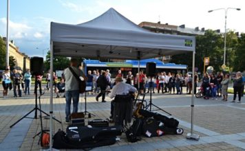 V ulicích Poruby zněl swing, blues, folk i populární hity