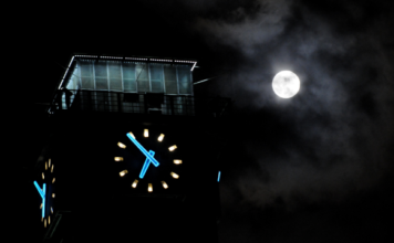 NOČNÍ VYHLÍDKY Z RADNIČNÍ VĚŽE UŽ TUTO SOBOTU