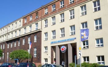 Městská nemocnice Ostrava rozdělila zdravotníky do izolovaných týmů