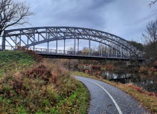 Velmi sledovaná oprava mostu v Ostravě je u konce
