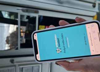 Cestující DPO mohou vyjádřit svou spokojenost s jízdou v MHD skrze novou aplikaci. Ta zároveň pomáhá.