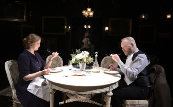 Populární ruský satirik poprvé pronikne na česká jeviště