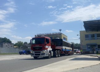 Autobusy DPO budou pomáhat na Ukrajině