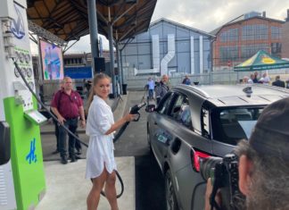 Ostrava má první veřejnou vodíkovou plnicí stanici