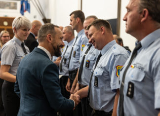Slavnostní slib strážníků i ocenění za dlouholetou službu