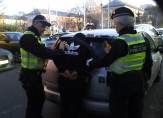 Ve sklepení domu nekradl, pouze tam telefonoval