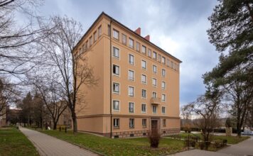 Zájemci mohou žádat o finance k obnově památek i sakrálních staveb též v příštím roce