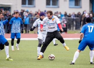 Silvestrovské derby i s Milanem Barošem?