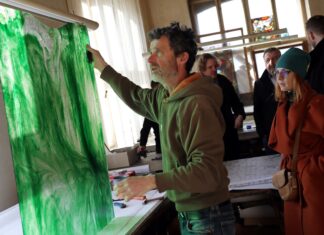 Restaurátoři s památkáři navrací zpět krásu interiéru Grossmannovy vily