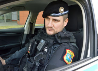 Ostravští strážníci testují jako první v republice osobní kamery s online přenosem