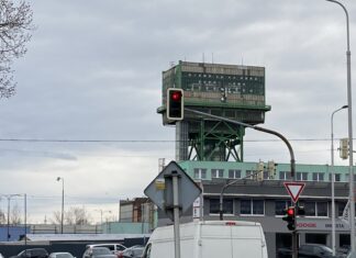 Dopravu mezi Rudnou a Lidickou ulicí v Ostravě bude od pondělí řídit policie