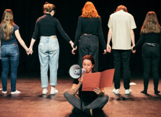 VÍKEND: MEZINÁRODNÍ FUN! FESTIVAL MLADÝCH DIVADELNÍCH NADŠENCŮ V OSTRAVĚ