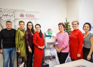 Nadační fond Kulíšek nedonošeným dětem daroval FN Ostrava analyzátor mléka