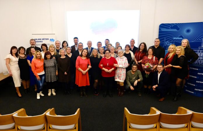 Adventní poděkování pěstounům_Ostrava_foto Adolf Horsinka (2)