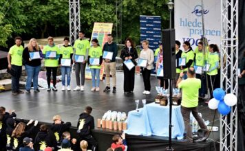 A komu pomáháte vy?