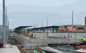 KONEC VÝLUKY NA NÁMĚSTÍ REPUBLIKY A ČASTĚJI Z JIHU DO CENTRA