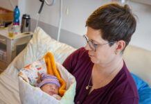 První miminka letošního roku v Ostravě jsou Madlenka a Olívie