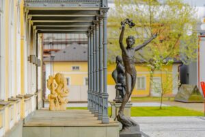 foto-Zámek Vítkovice-sochy