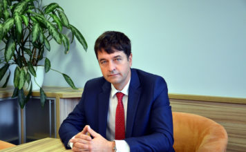 CHIRURGICKÁ FAKULTNÍ NEMOCNICE MÁ NOVÉHO PŘEDNOSTU