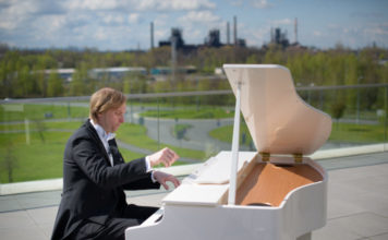 Mezinárodní hudební festival Leoše Janáčka odstartuje již tento čtvrtek 27. května. Úvod festivalu se uskuteční pod střechou