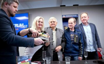 KNIHA SKUTEČNÉ ZLOČINY NA OSTRAVSKU BYLA POKŘTĚNA