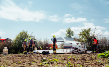 Hasiči vyjížděli k letecké nehodě