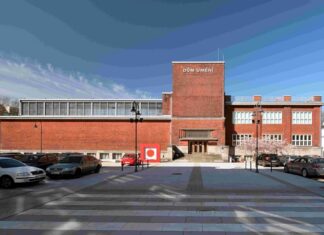 Ostravský Dům umění vstupuje do druhého století