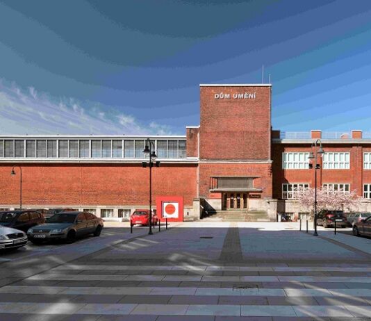 Ostravský Dům umění vstupuje do druhého století