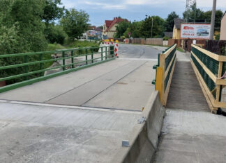 V Ostravě – Svinově už funguje klidnější dočasný most přes Porubku